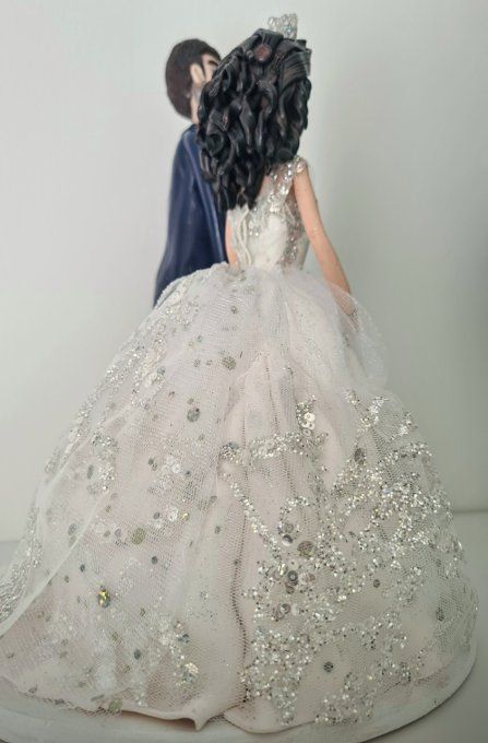 Figurine mariés - Détails soignés