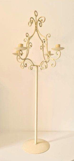 Grands chandeliers ivoires de 85cm 