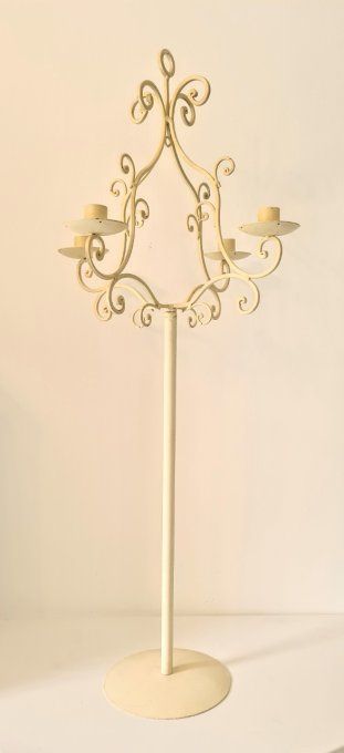 Grands chandeliers ivoires de 85cm 